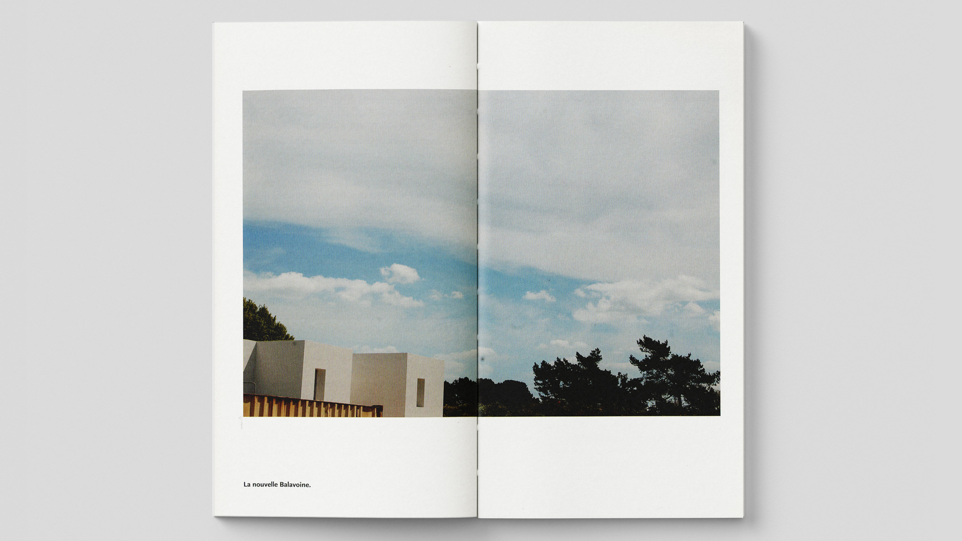 Ville de Saint Brieuc surimpression livre double page paysage